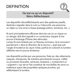 Dispositifs rétro-réfléchissants personnalisés pour casque moto