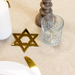 Décoration de table judaïque étoile de David plexiglas or