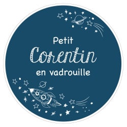 STICKER PETIT EN VADROUILLE...